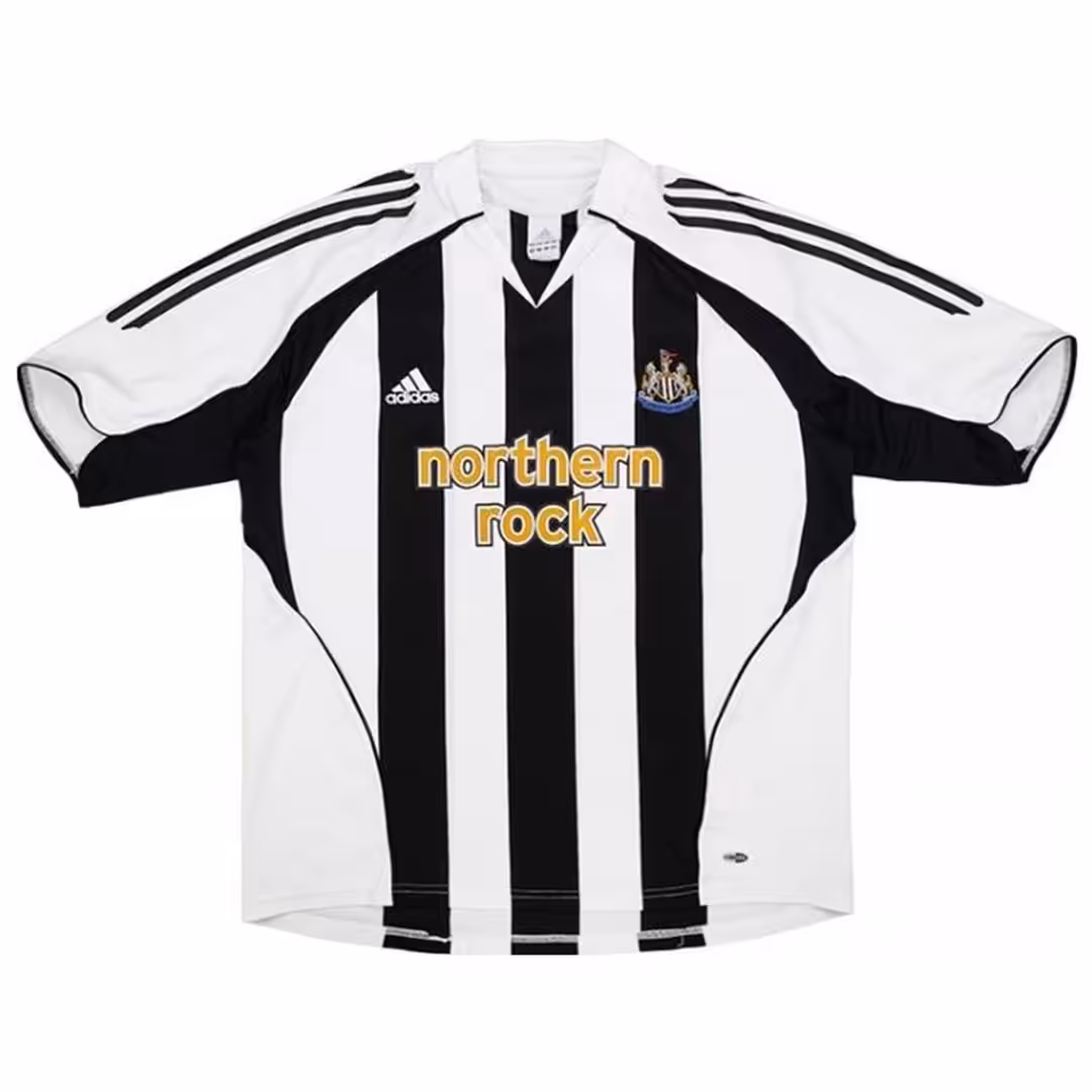 Retro Newcastle United Home Jersey 2005/06