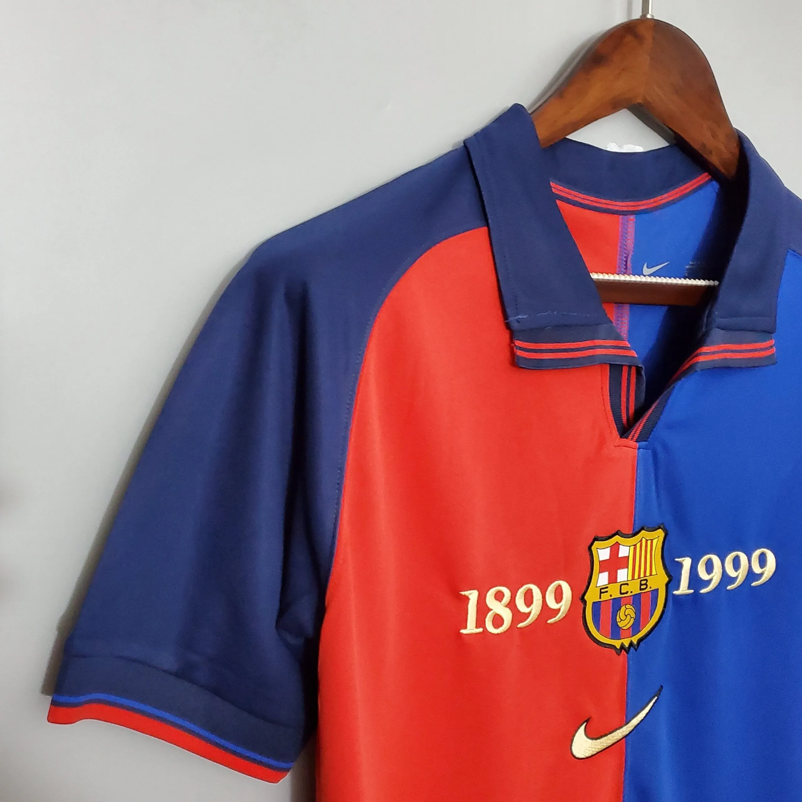 Barcelona 100th Anniversary retro kit - 图片 4