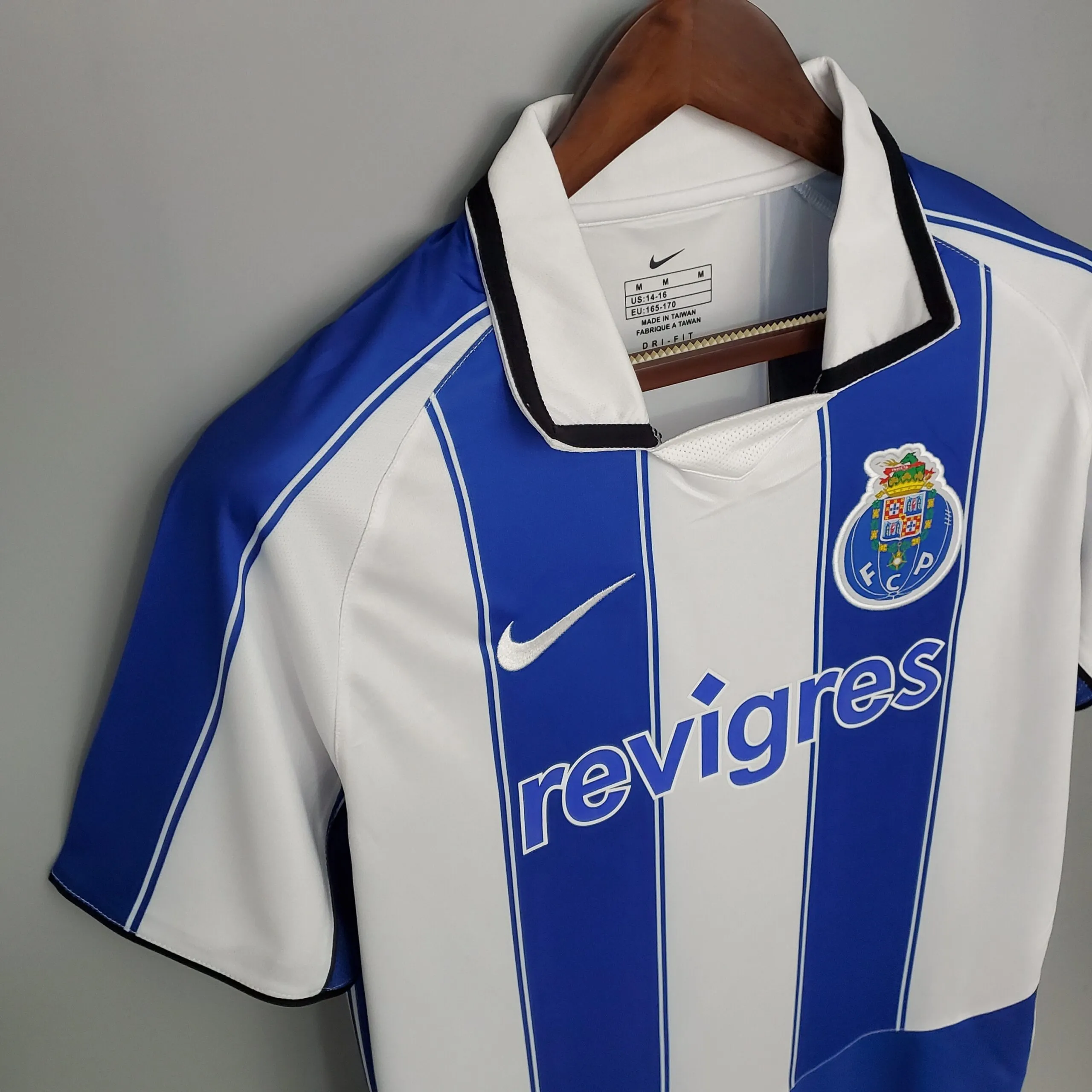 2003-2004 Porto Home kit - 图片 2