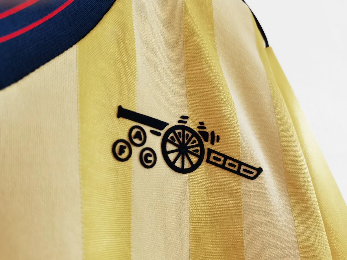 1984-1986 Arsenal Away kit - 图片 3