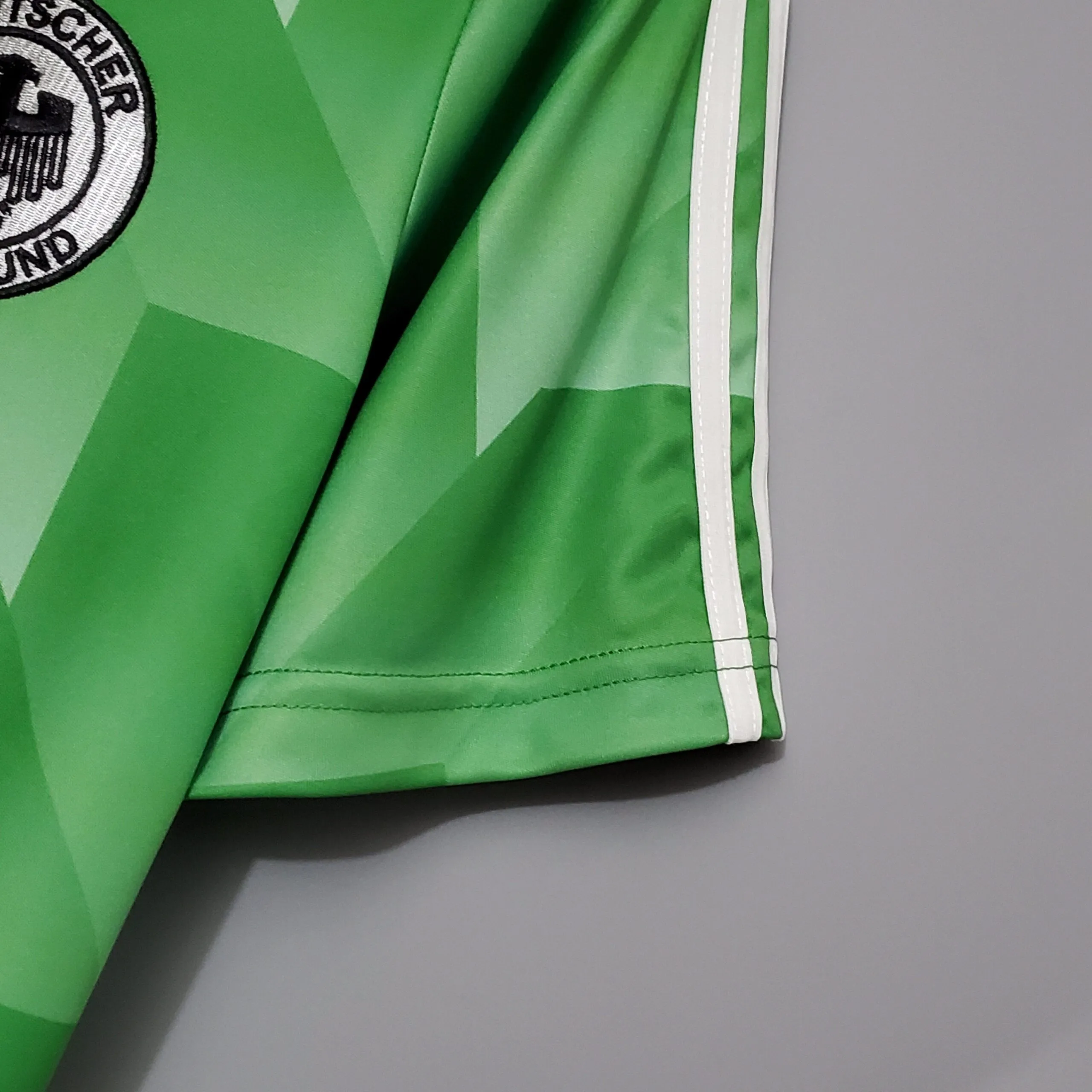 1988 Germany Away retro kit - 图片 3