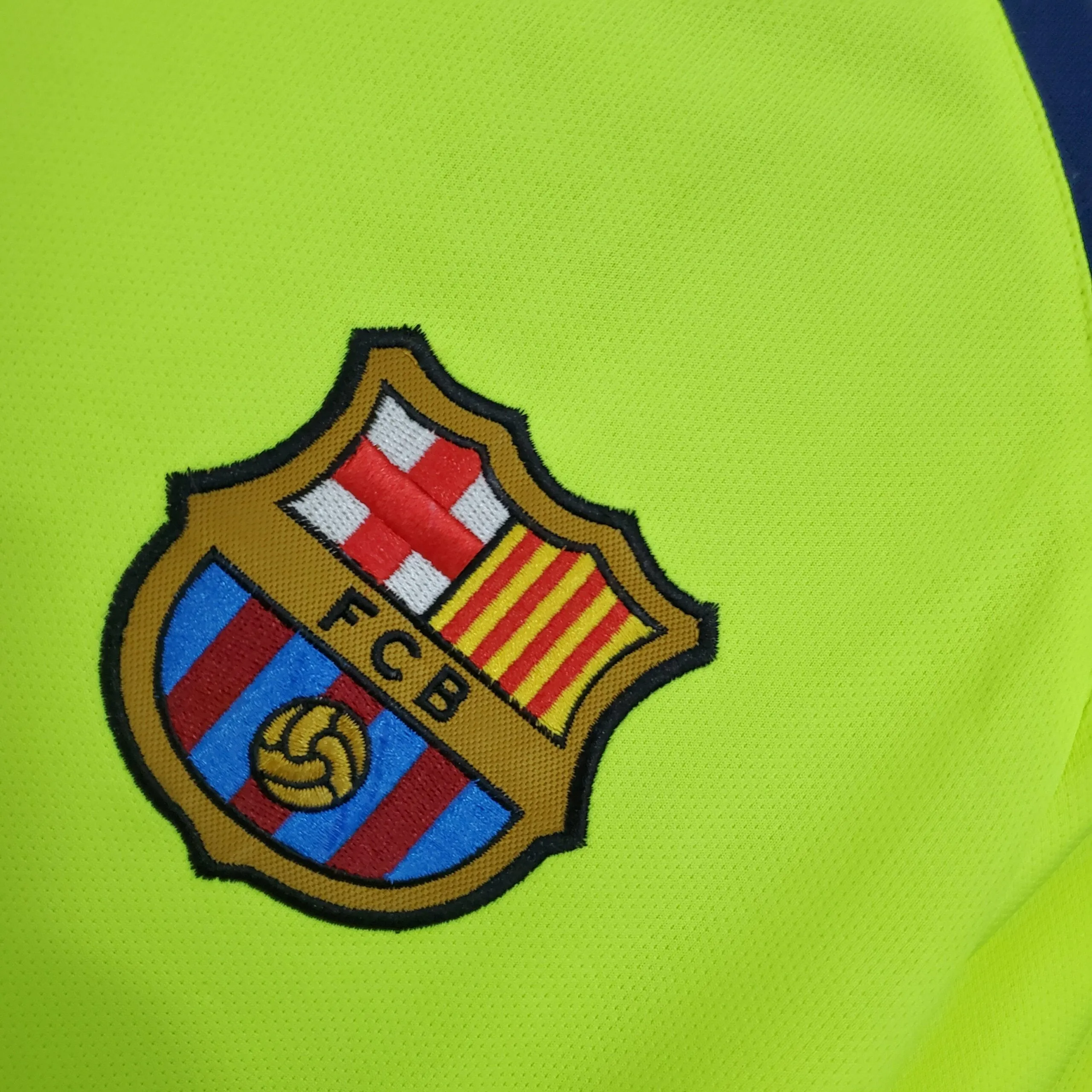 2005/06 Barcelona away kit - 图片 3