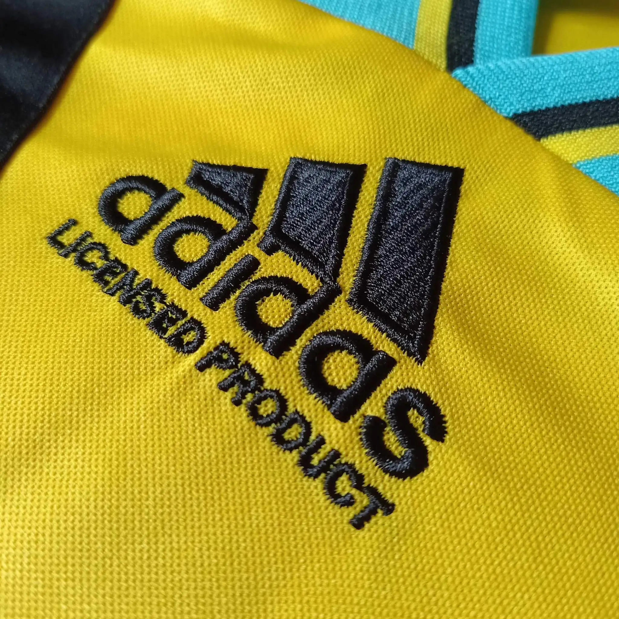 1993-1995 Bayern Munich away Kit - 图片 3