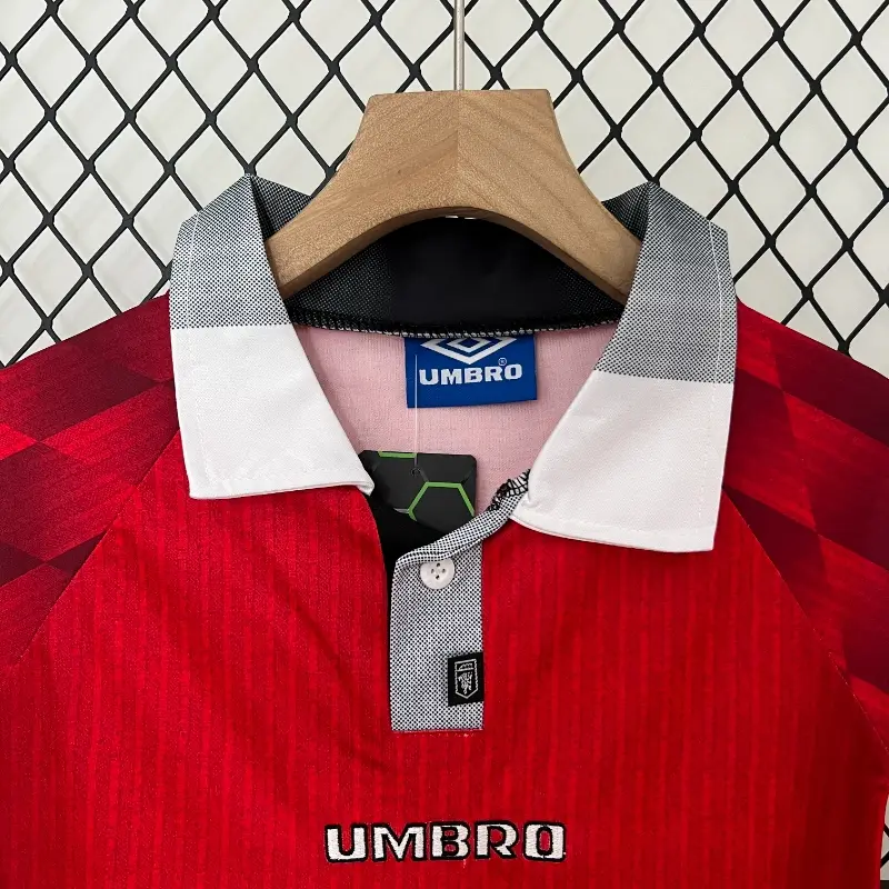 1996-1997 Kids Manchester United Jersey retro kit - 图片 3