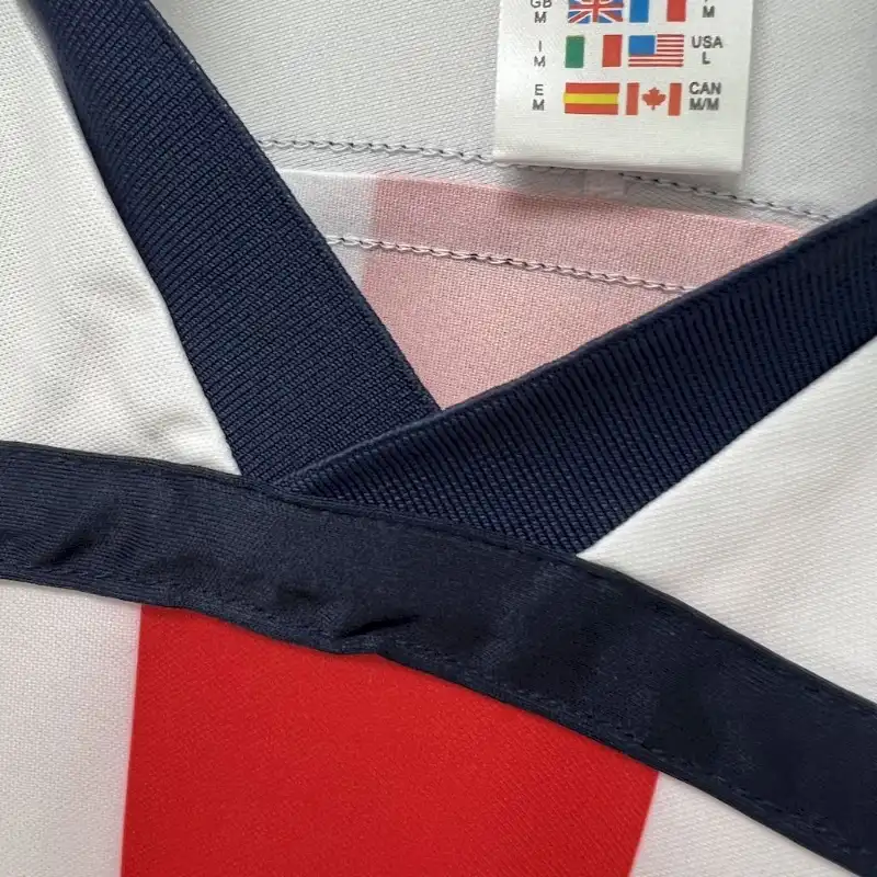 2000-2001 Bayern Munich Jersey retro kit - 图片 5