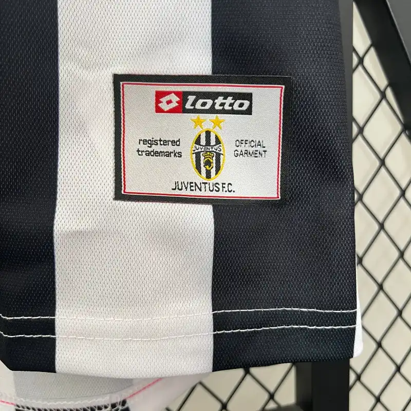 2001-2002 Juventus Jersey retro kit - 图片 7
