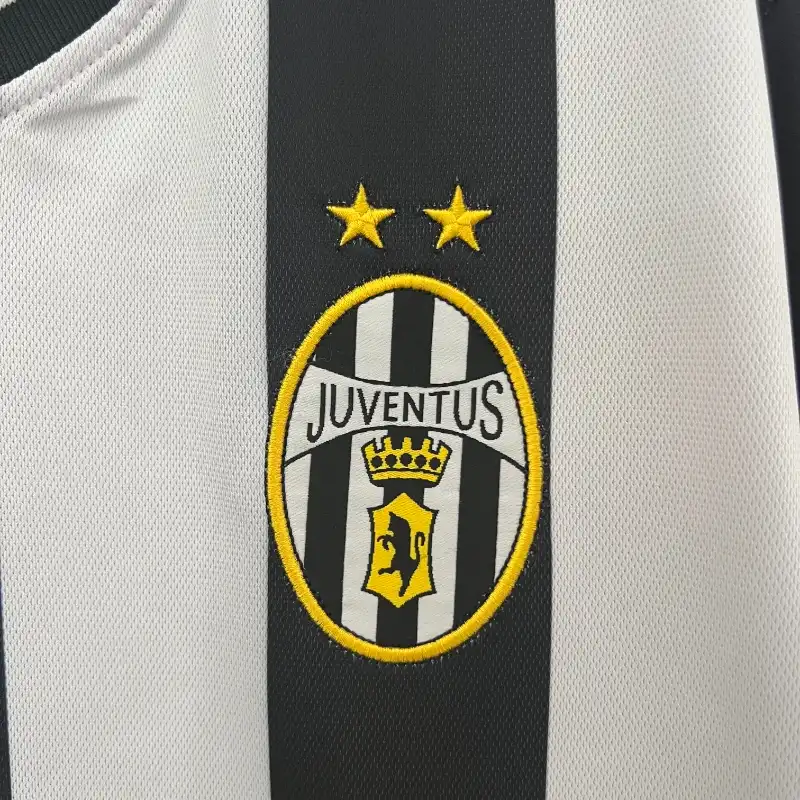 2001-2002 Juventus Jersey retro kit - 图片 3