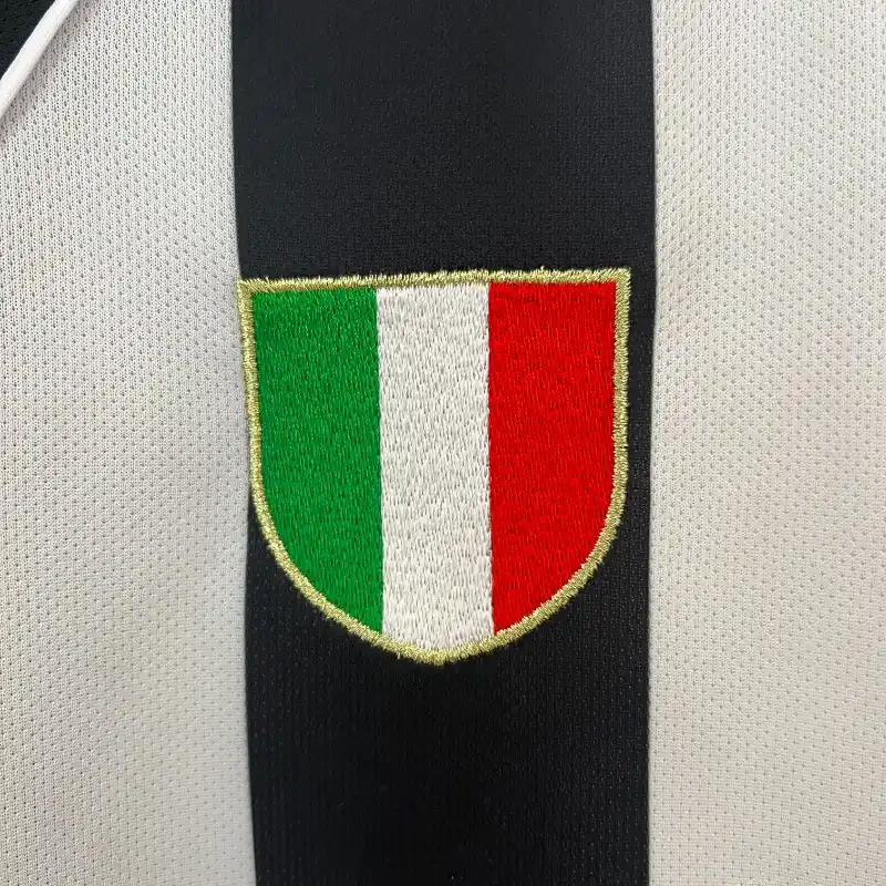2002-2003 Juventus Jersey retro kit - 图片 2