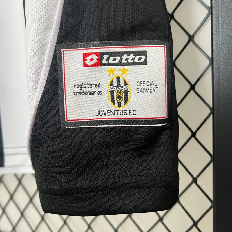 2002-2003 Juventus Jersey retro kit - 图片 6