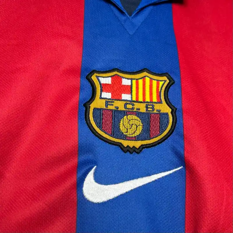 2004-2005 Barcelona Jersey retro kit - 图片 2