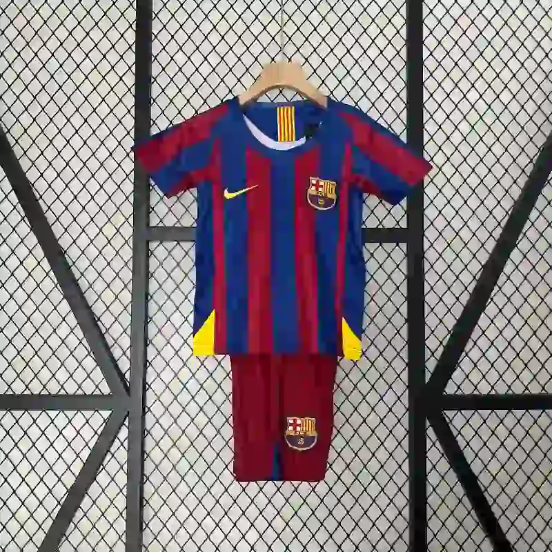 2005-2006 Kids Barcelona Jersey retro kit