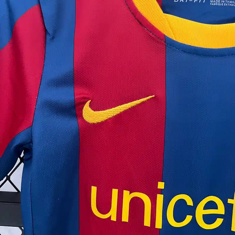 2010-2011 Kids Barcelona Jersey retro kit - 图片 2