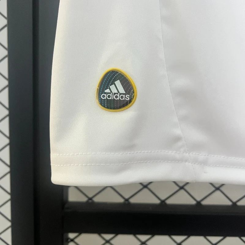 2010-2011 Lyon Jersey retro kit - 图片 7