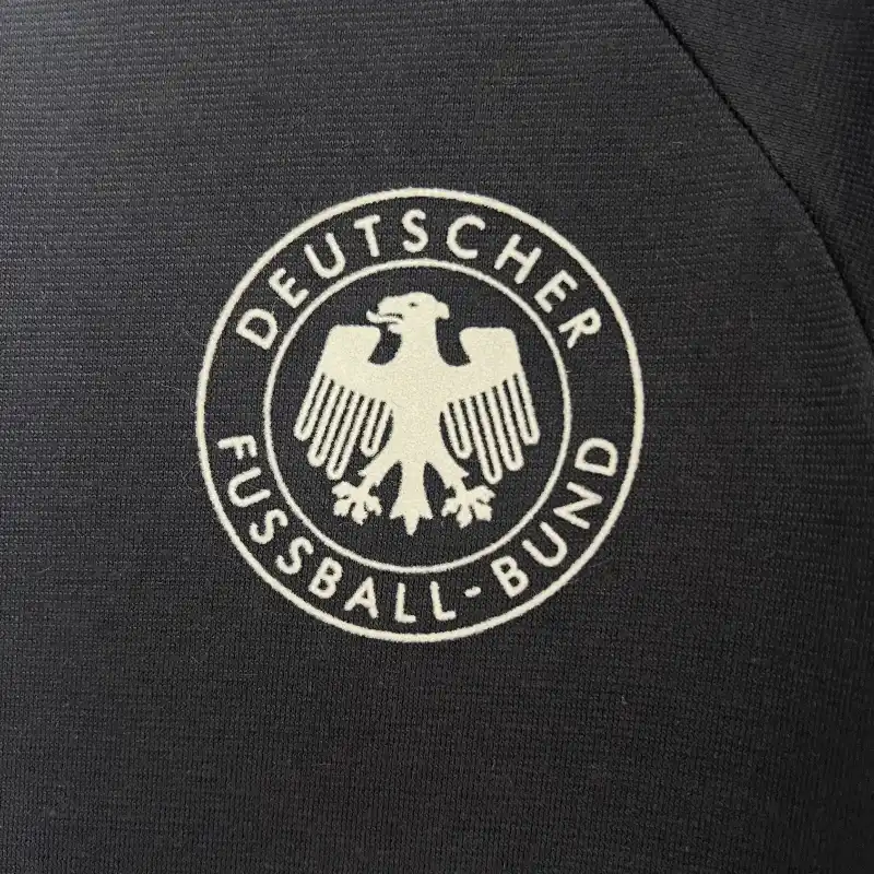 German Special Edition Soccer retro kit - 图片 3