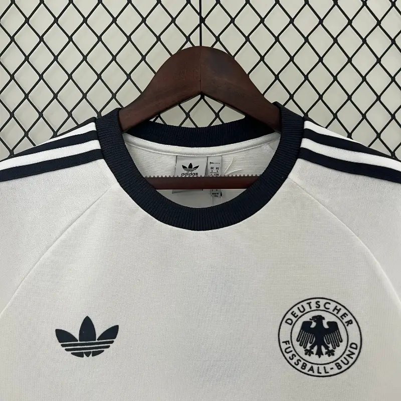 German Special Edition White Soccer retro kit - 图片 4