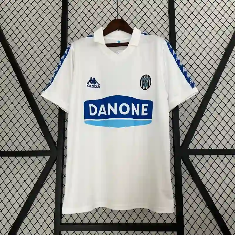 1990-1992 Juventus Jersey retro kit