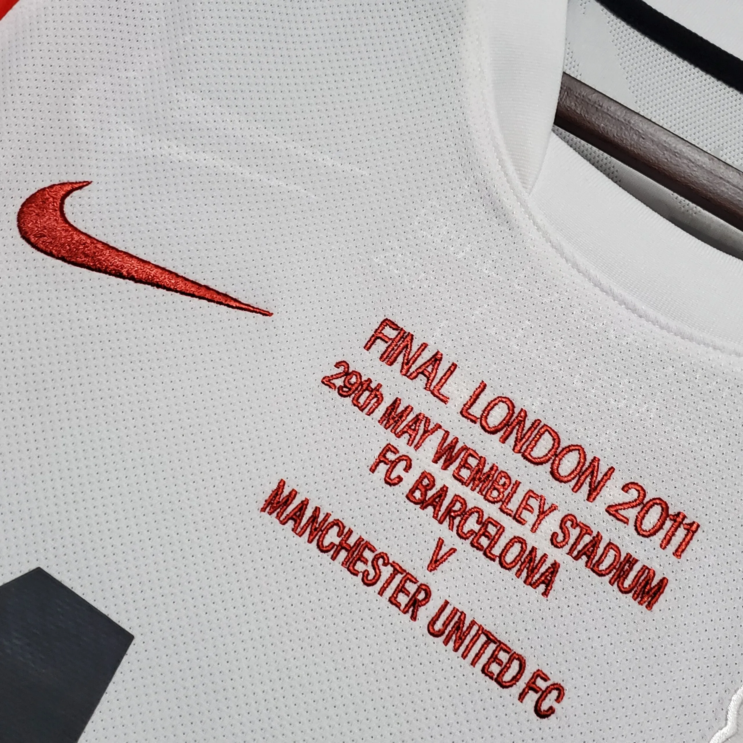 2010-2011 Man United Finals away kit - 图片 3